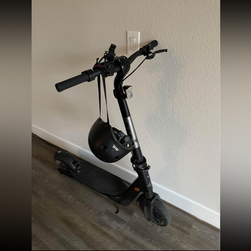 Moderately Used Bird Flex Scooter-For Charlotte Metro Area Pick Up/Delivery ONLY